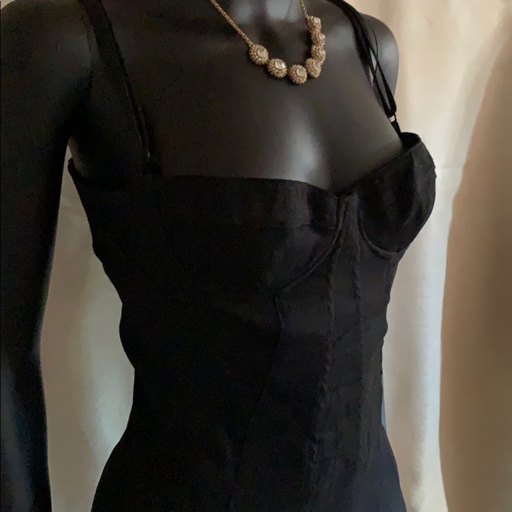 D&G - Picture 2 of 5
